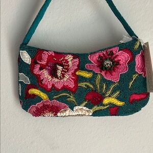 🌸✨ Viral Beaded Floral Shoulder Bag